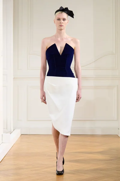 Look 34
